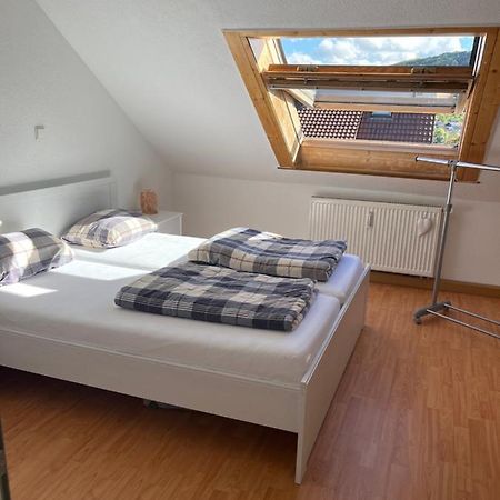 Eigene Wohnung Im Dreifamilienhaus Oberstenfeld エクステリア 写真